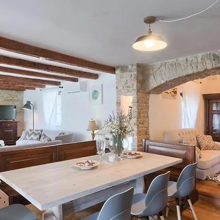 Villa Stancia Vigini By Guide *