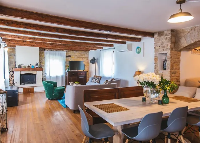 Villa Stancia Vigini By Guide *